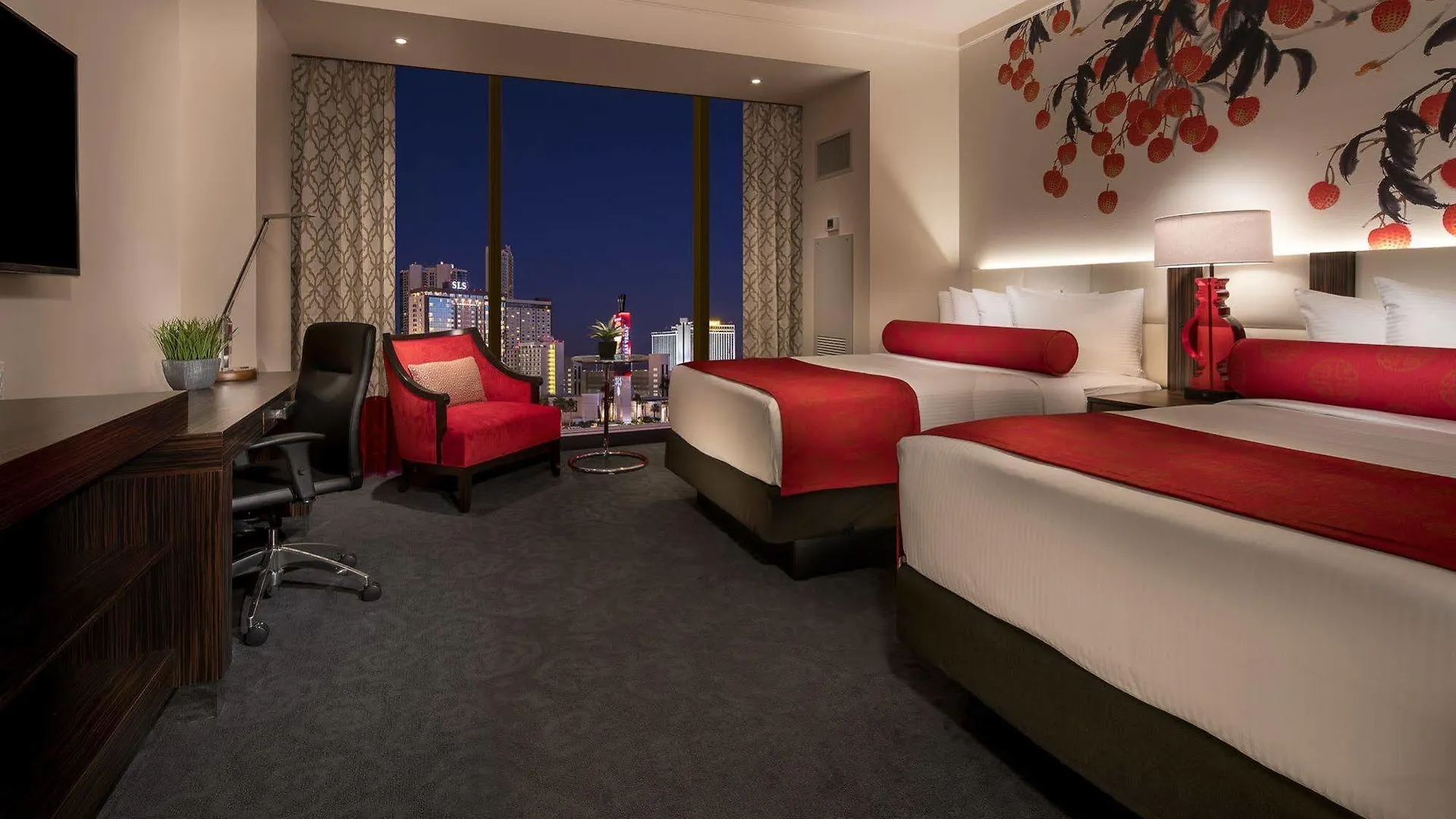 Lucky Dragon Hotel Las Vegas